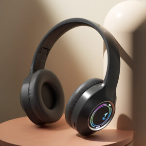 Head mounted Bluetooth earphones, wireless Bluetooth earphones, foldable